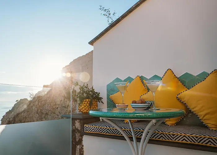 Petrea Lifestyle Suites
